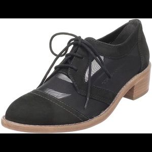 Loeffler Randall Oxfords with black suede leather and mesh, size 6